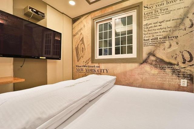 Daegu Daemyeong-Dong New Prince Hotel Quarto foto